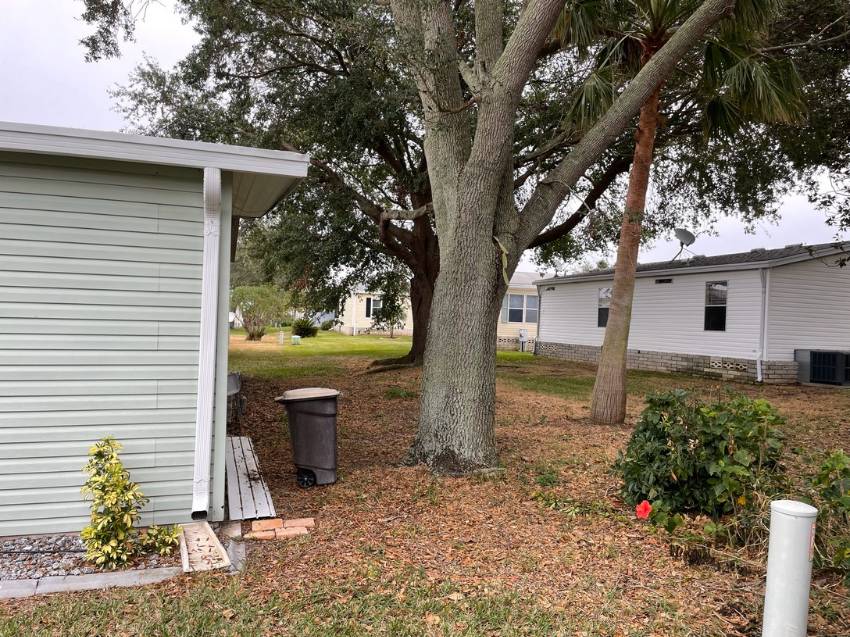 1127 Lacosta Lane West a Winter Haven, FL Mobile or Manufactured Home for Sale